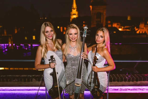 Performance Highlight 2014 – Exclusive Roof Top Party